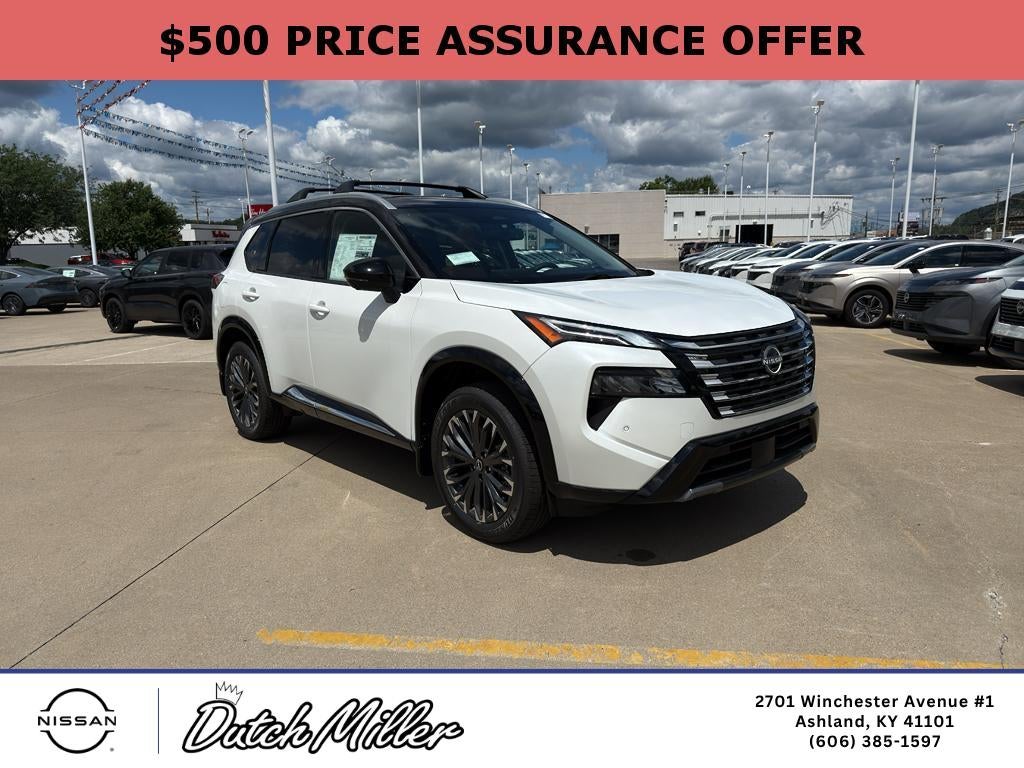 2026 Nissan Rogue Platinum in Everest White Pearl/Super Black — front three-quarter view